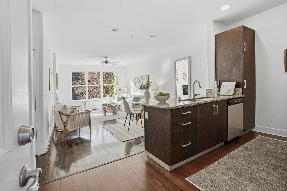 Detail Gallery Image 10 of 34 For 2030 N Pacific Ave #238,  Santa Cruz,  CA 95060 - 1 Beds | 1 Baths