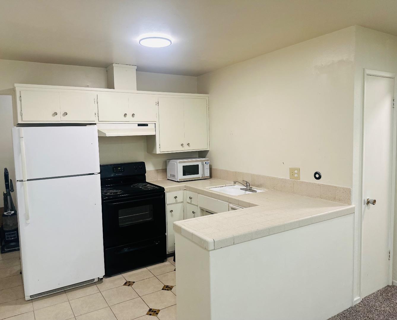 Detail Gallery Image 13 of 18 For 1707 W Swain Rd #10,  Stockton,  CA 95207 - 2 Beds | 1 Baths