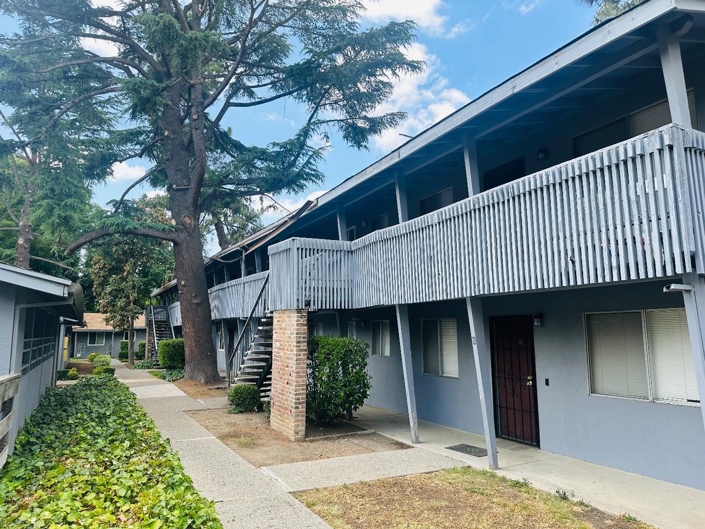 Detail Gallery Image 3 of 18 For 1707 W Swain Rd #10,  Stockton,  CA 95207 - 2 Beds | 1 Baths