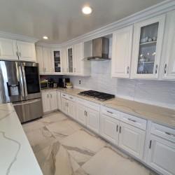 Detail Gallery Image 4 of 15 For 12 Eastern Dr, Watsonville,  CA 95076 - 4 Beds | 3 Baths