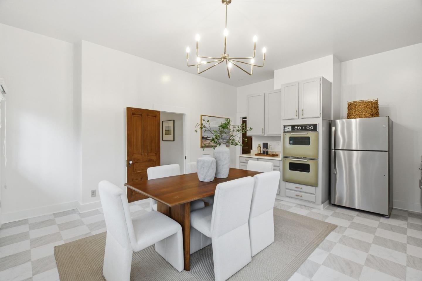 Detail Gallery Image 14 of 83 For 256 Los Gatos Blvd, Los Gatos,  CA 95030 - 5 Beds | 4/2 Baths