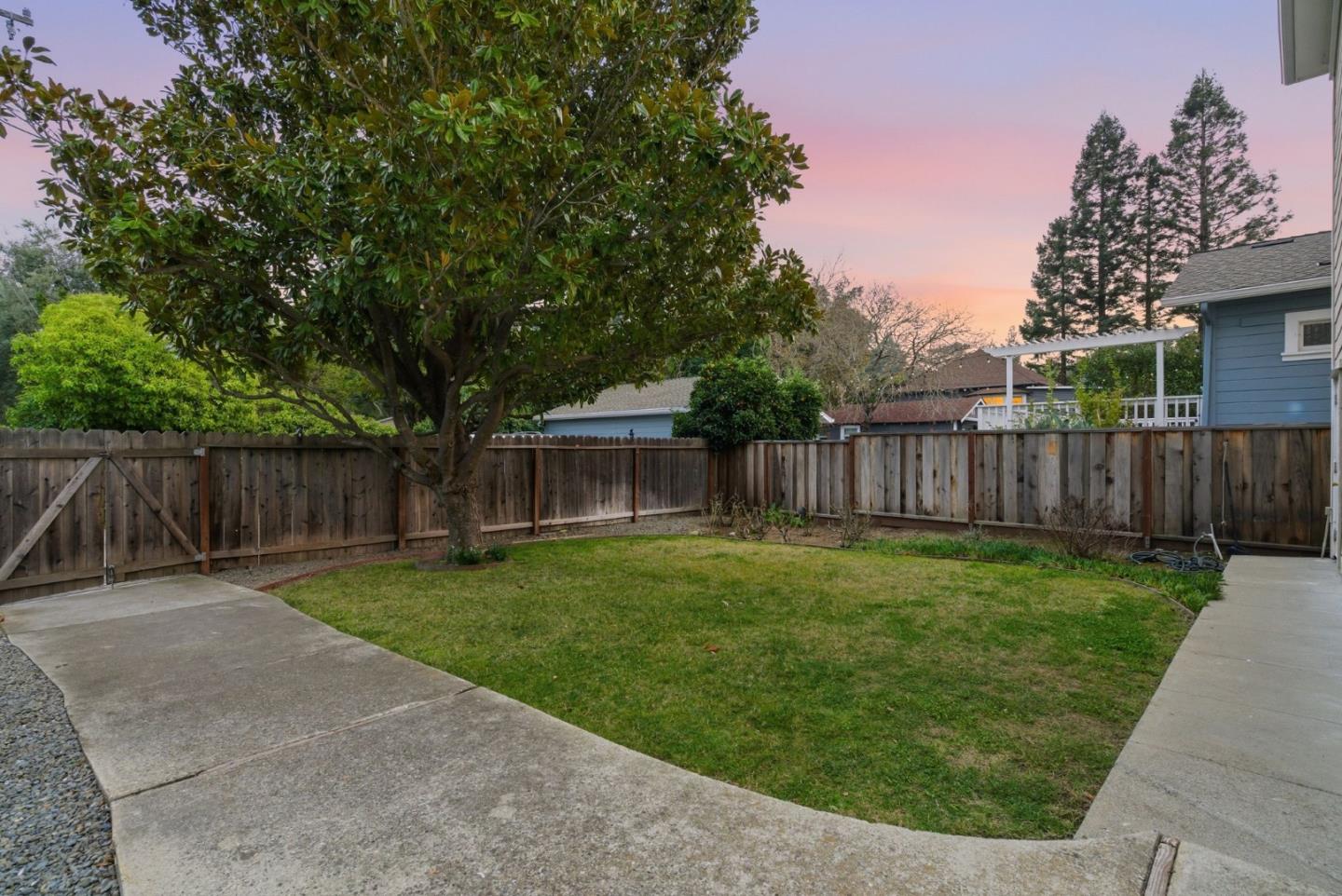 Detail Gallery Image 55 of 83 For 256 Los Gatos Blvd, Los Gatos,  CA 95030 - 5 Beds | 4/2 Baths