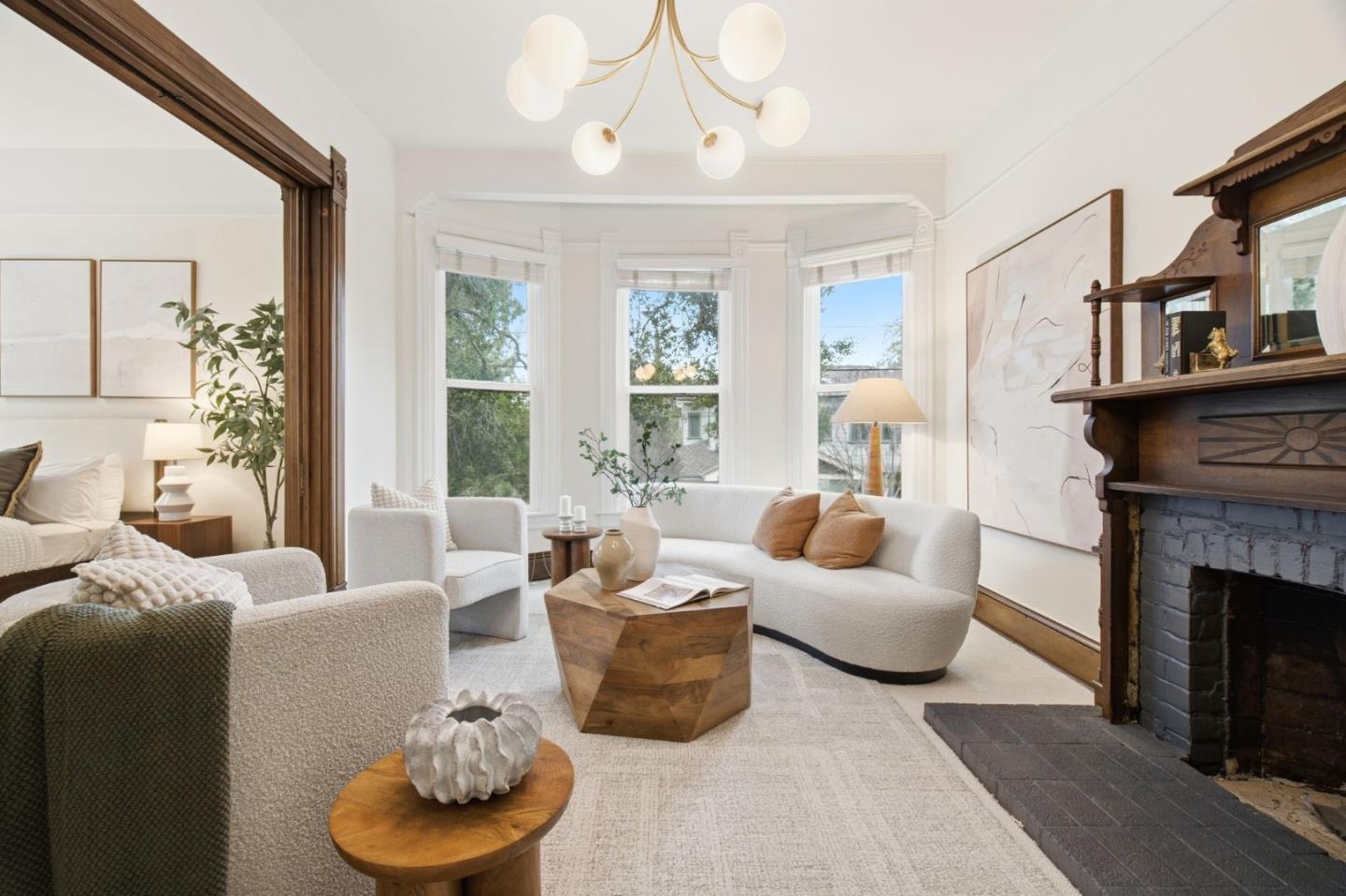 Detail Gallery Image 6 of 83 For 256 Los Gatos Blvd, Los Gatos,  CA 95030 - 5 Beds | 4/2 Baths