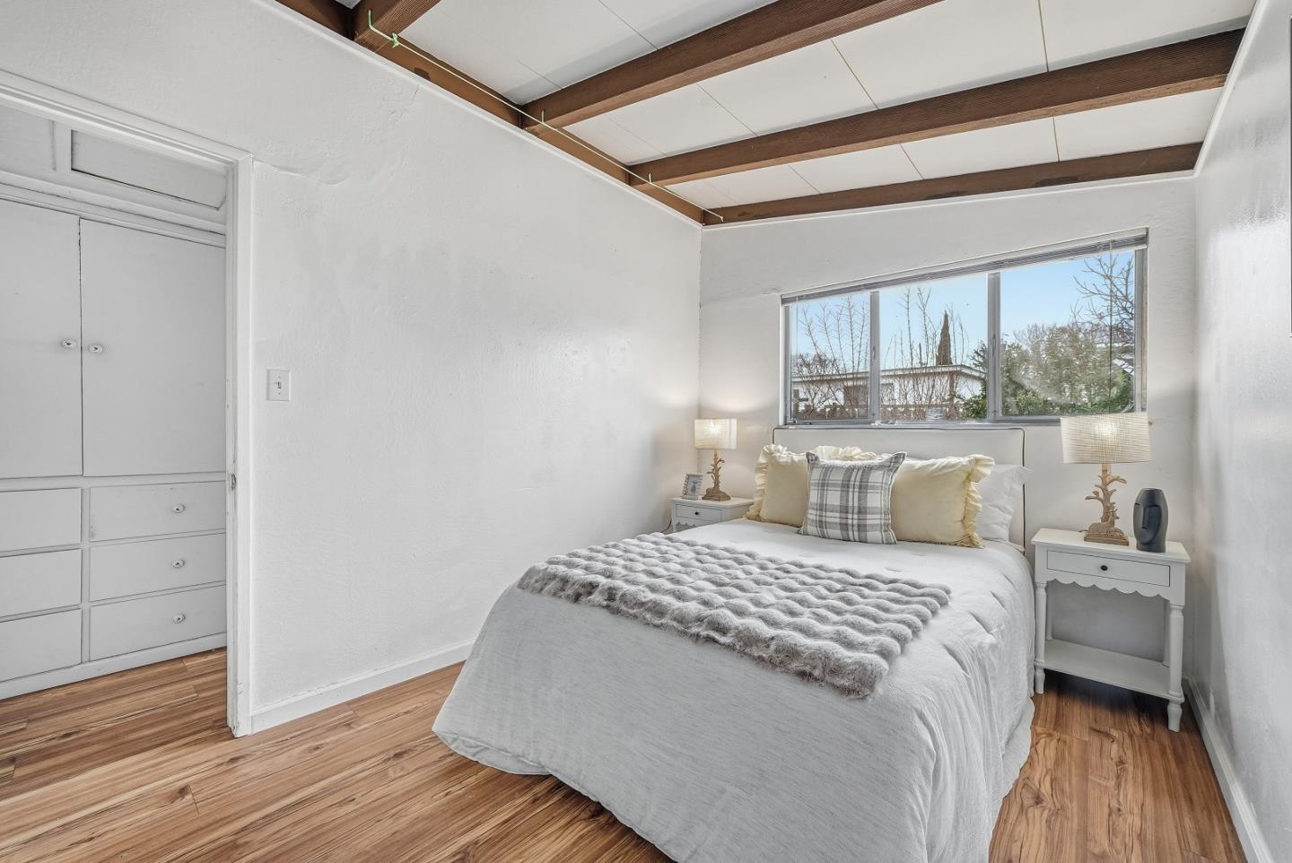 Detail Gallery Image 23 of 25 For 1110 Breezewood Ct, Sunnyvale,  CA 94089 - 3 Beds | 2 Baths