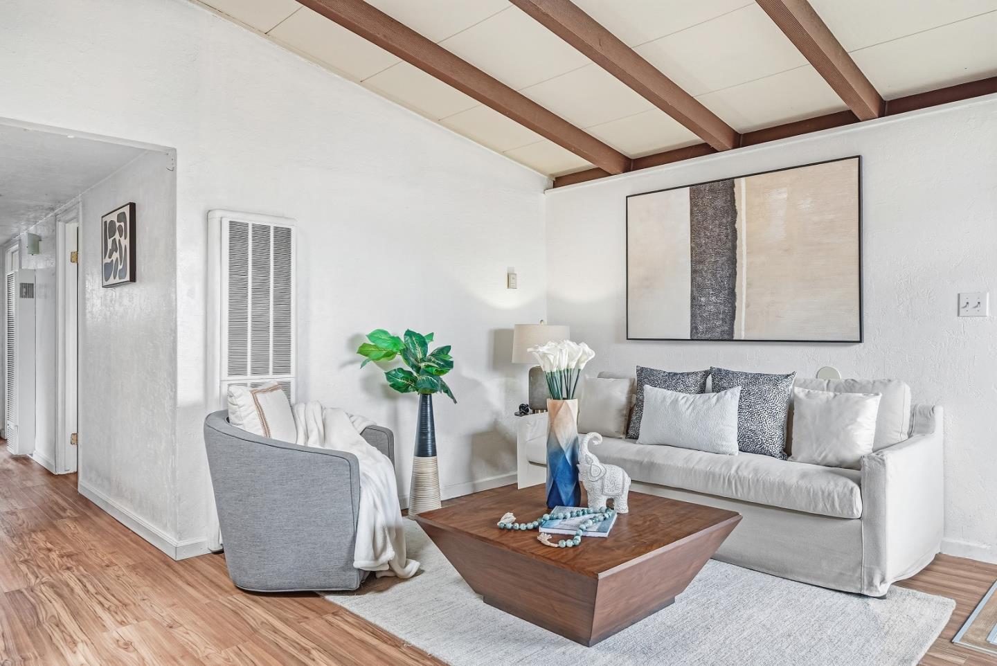 Detail Gallery Image 3 of 25 For 1110 Breezewood Ct, Sunnyvale,  CA 94089 - 3 Beds | 2 Baths