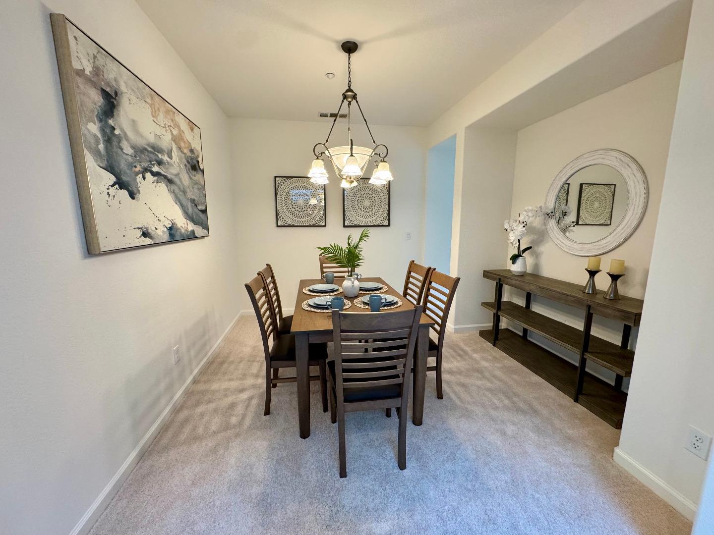 Detail Gallery Image 8 of 26 For 1924 Cedar Falls Ave, Brentwood,  CA 94513 - 4 Beds | 3/1 Baths