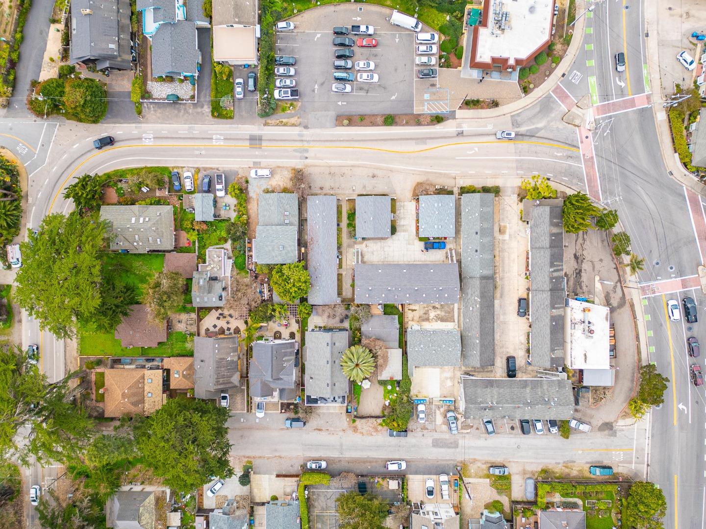 Detail Gallery Image 10 of 18 For 21661 E Cliff Dr, Santa Cruz,  CA 95062 - – Beds | – Baths