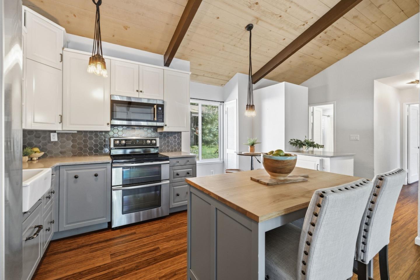 Detail Gallery Image 11 of 48 For 101 Culligan Ct, Boulder Creek,  CA 95006 - 2 Beds | 2 Baths