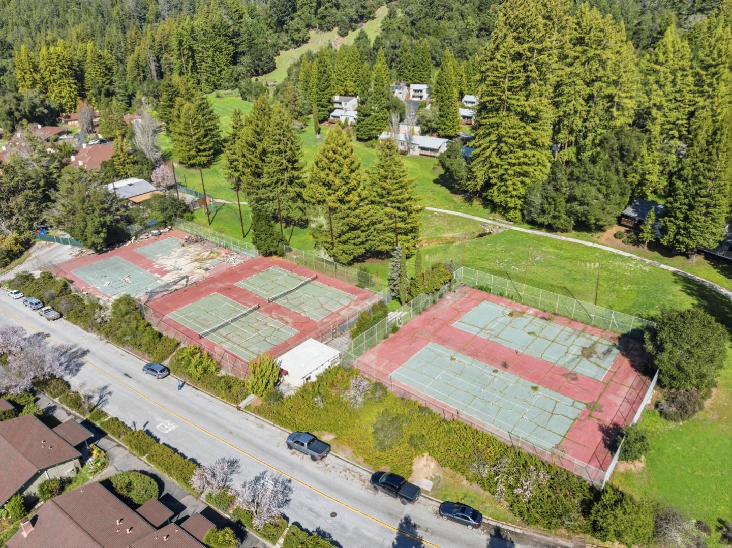 Detail Gallery Image 40 of 48 For 101 Culligan Ct, Boulder Creek,  CA 95006 - 2 Beds | 2 Baths