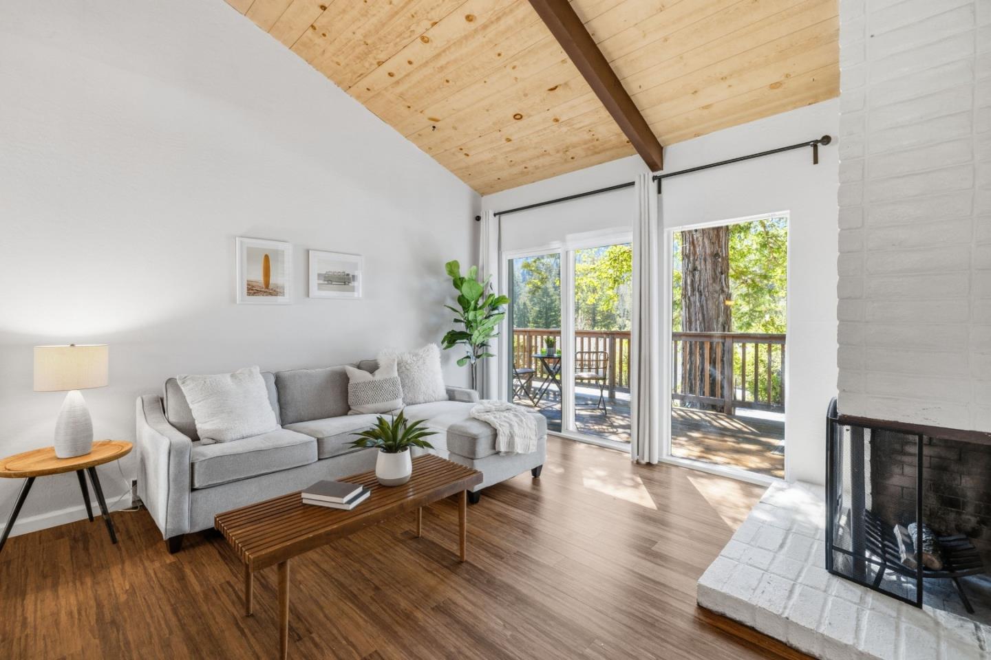 Detail Gallery Image 7 of 48 For 101 Culligan Ct, Boulder Creek,  CA 95006 - 2 Beds | 2 Baths