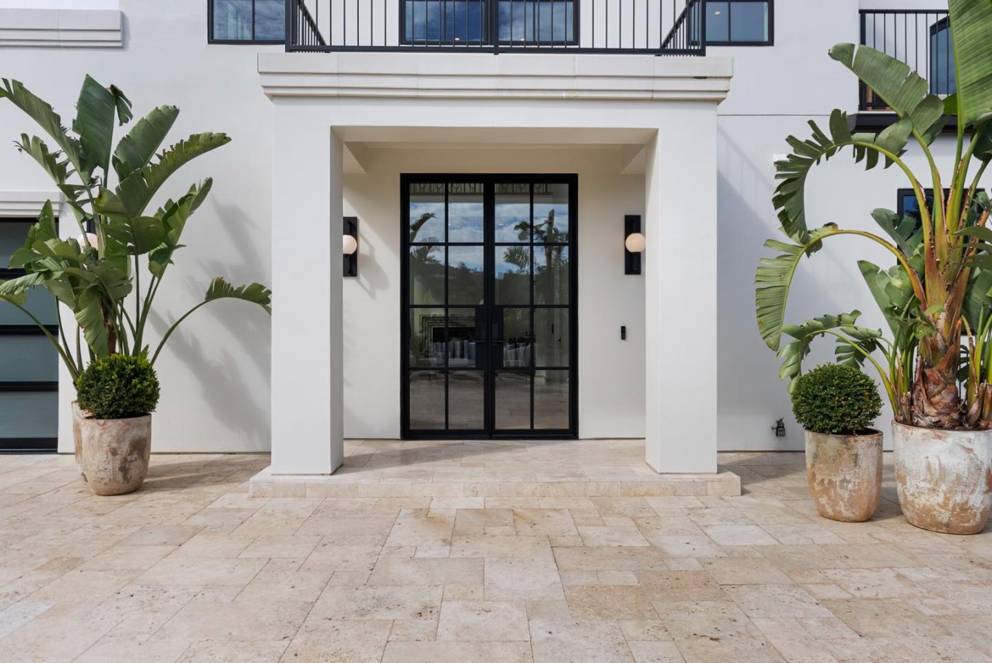 Detail Gallery Image 2 of 62 For 1215 La Cumbre, Hillsborough,  CA 94010 - 8 Beds | 7/1 Baths