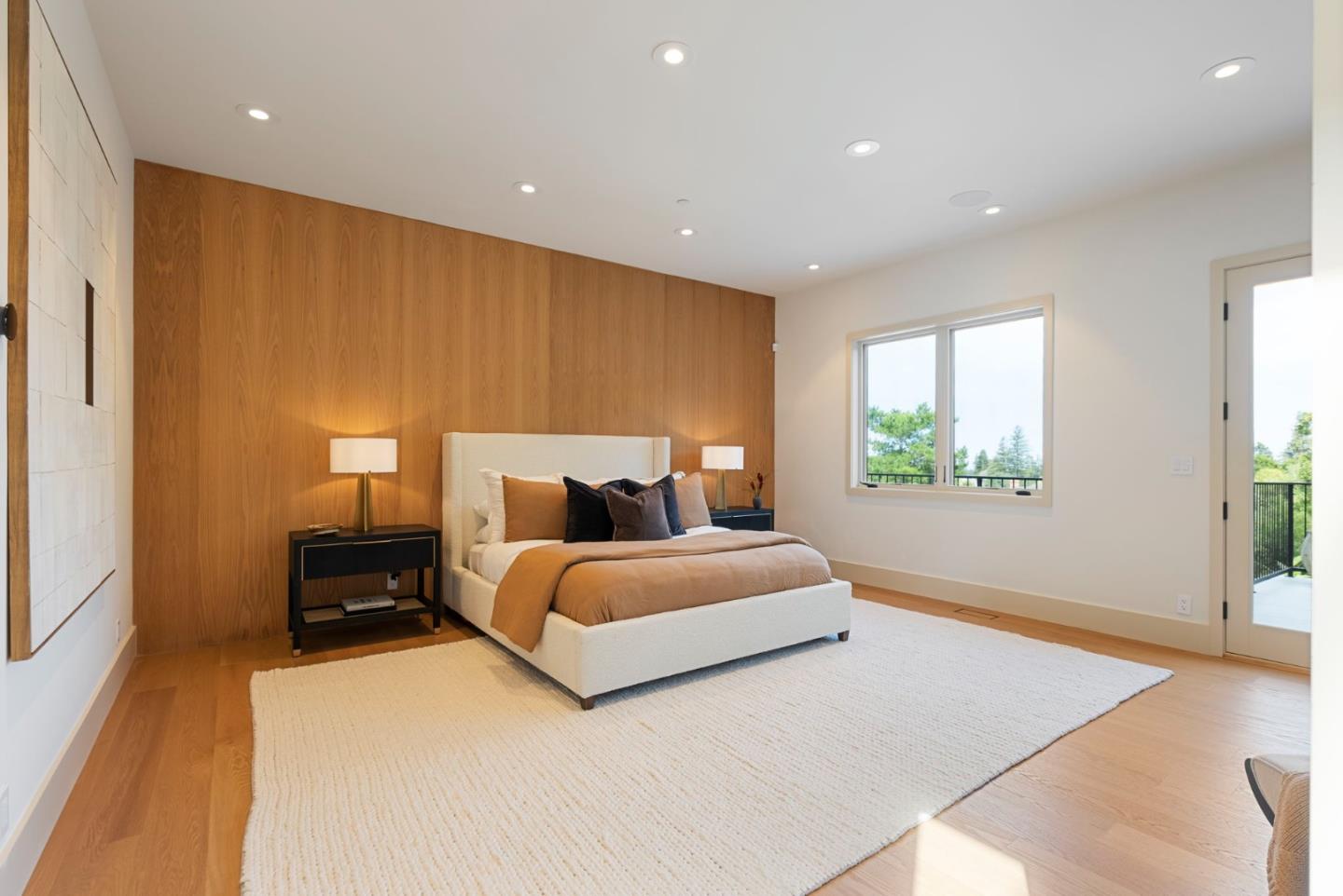 Detail Gallery Image 21 of 62 For 1215 La Cumbre, Hillsborough,  CA 94010 - 8 Beds | 7/1 Baths