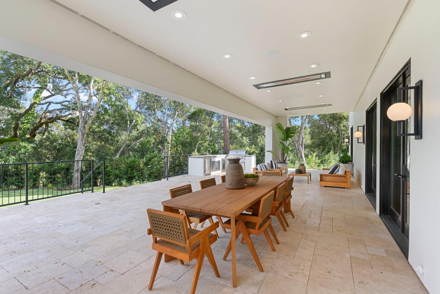 Detail Gallery Image 45 of 62 For 1215 La Cumbre, Hillsborough,  CA 94010 - 8 Beds | 7/1 Baths