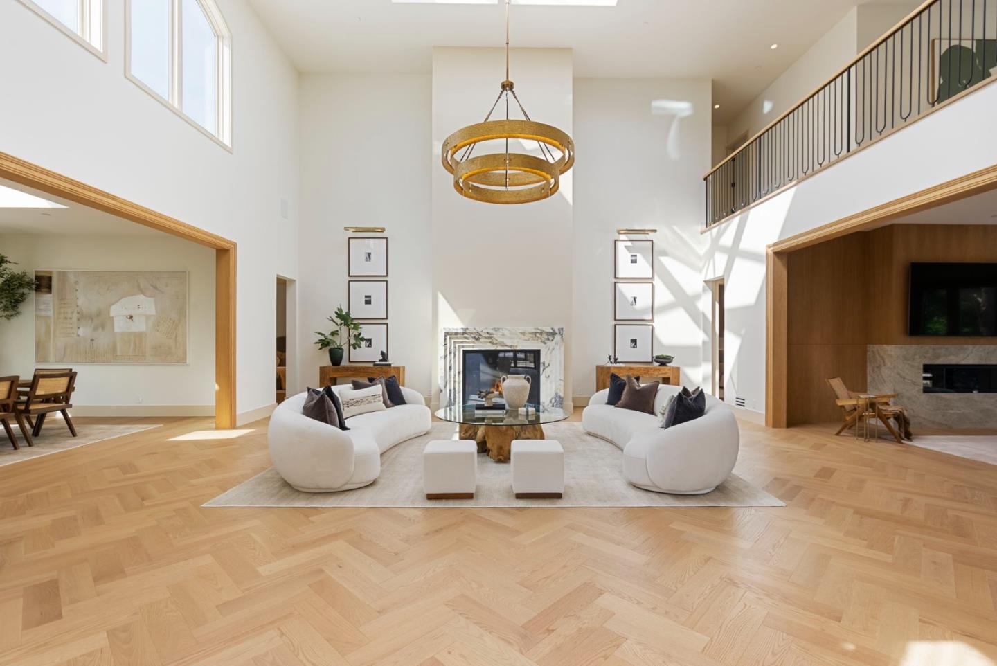 Detail Gallery Image 5 of 62 For 1215 La Cumbre, Hillsborough,  CA 94010 - 8 Beds | 7/1 Baths