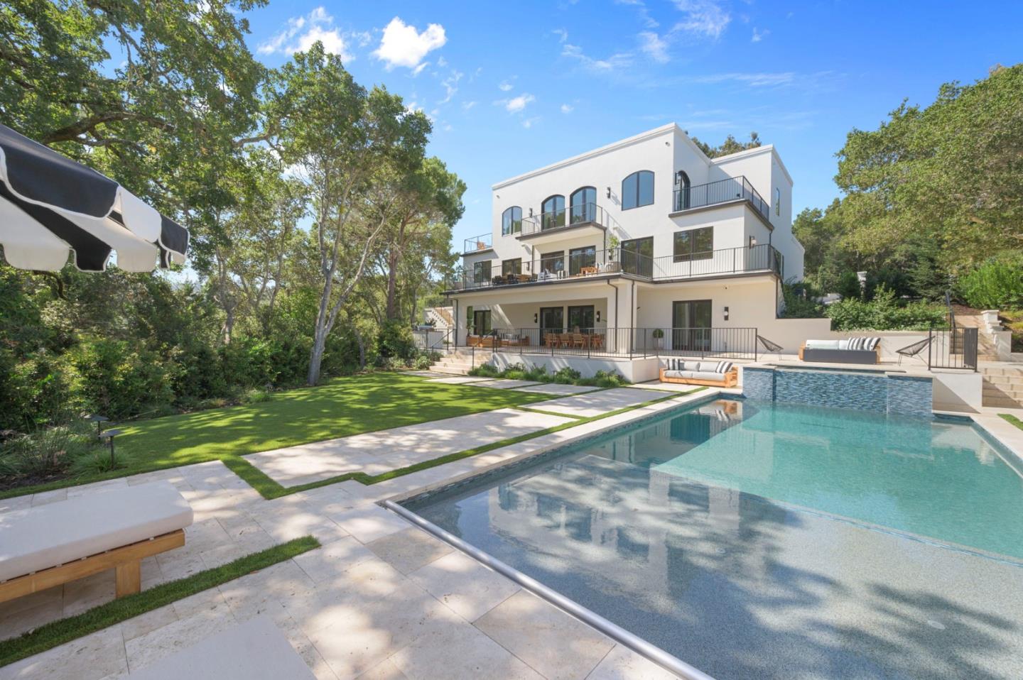 Detail Gallery Image 51 of 62 For 1215 La Cumbre, Hillsborough,  CA 94010 - 8 Beds | 7/1 Baths