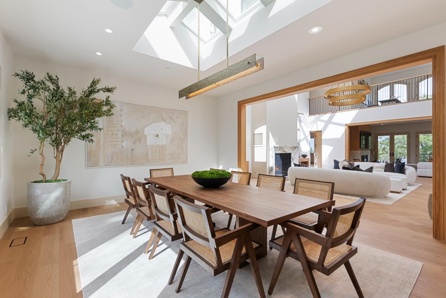 Detail Gallery Image 7 of 62 For 1215 La Cumbre, Hillsborough,  CA 94010 - 8 Beds | 7/1 Baths