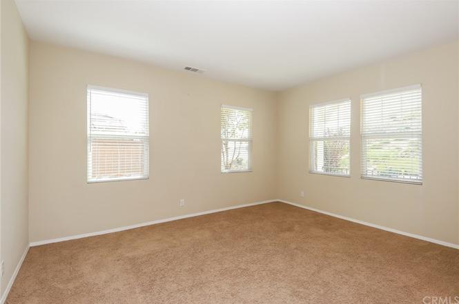 Detail Gallery Image 10 of 22 For 13416 Silver Stirrup Dr, Corona,  CA 92883 - 5 Beds | 2/1 Baths