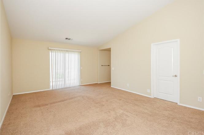 Detail Gallery Image 9 of 22 For 13416 Silver Stirrup Dr, Corona,  CA 92883 - 5 Beds | 2/1 Baths