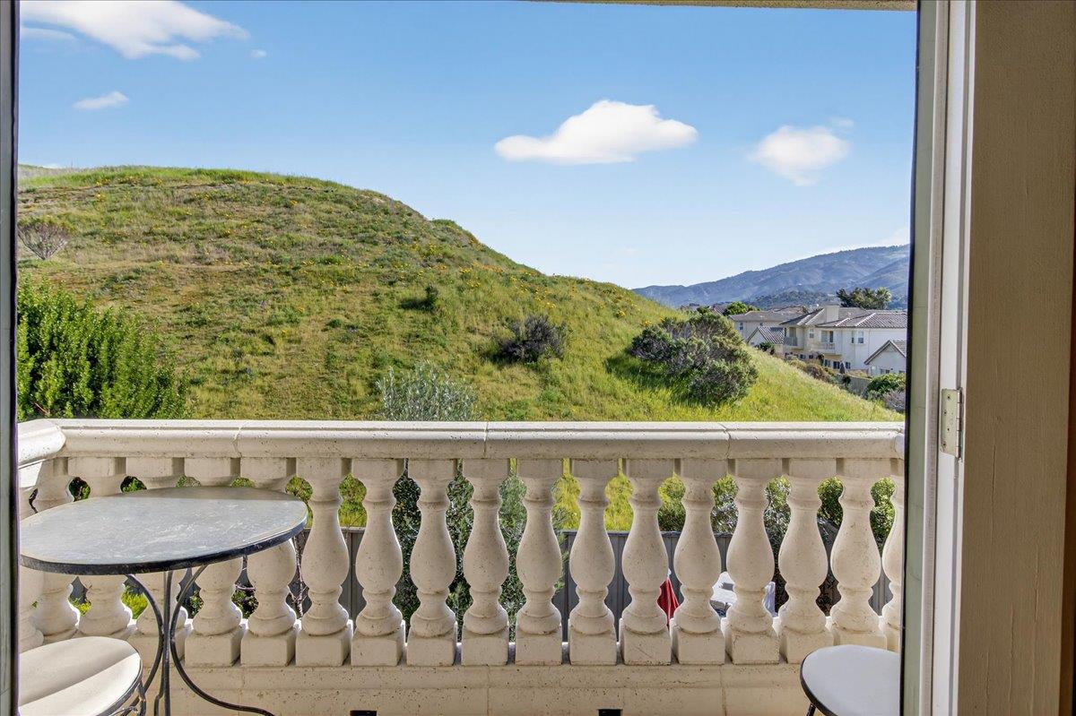 Detail Gallery Image 15 of 20 For 26419 Honor Ln, Salinas,  CA 93908 - 3 Beds | 2/1 Baths