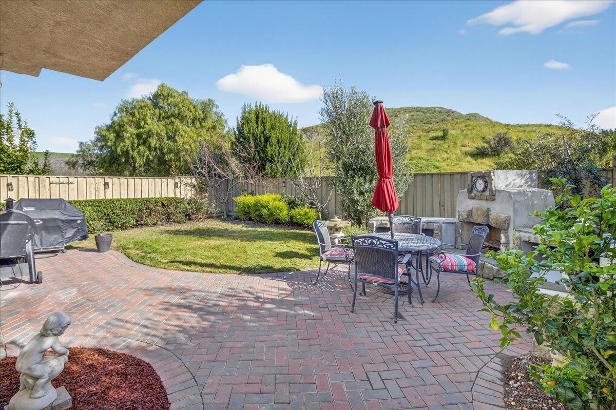 Detail Gallery Image 18 of 20 For 26419 Honor Ln, Salinas,  CA 93908 - 3 Beds | 2/1 Baths