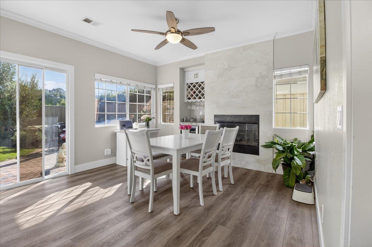 Detail Gallery Image 5 of 20 For 26419 Honor Ln, Salinas,  CA 93908 - 3 Beds | 2/1 Baths