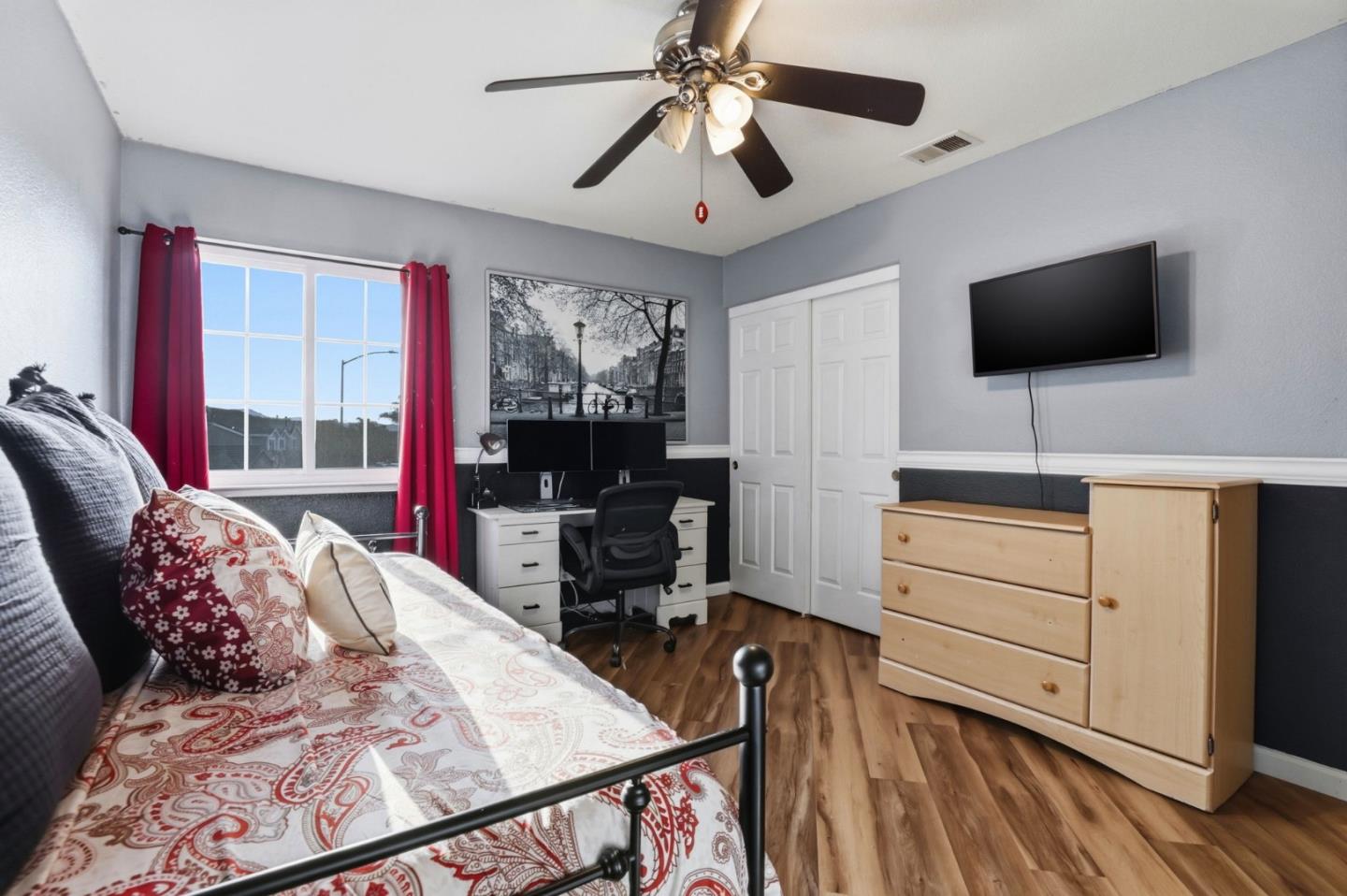 Detail Gallery Image 22 of 36 For 1744 Brentwood Ct, Hollister,  CA 95023 - 4 Beds | 2/1 Baths