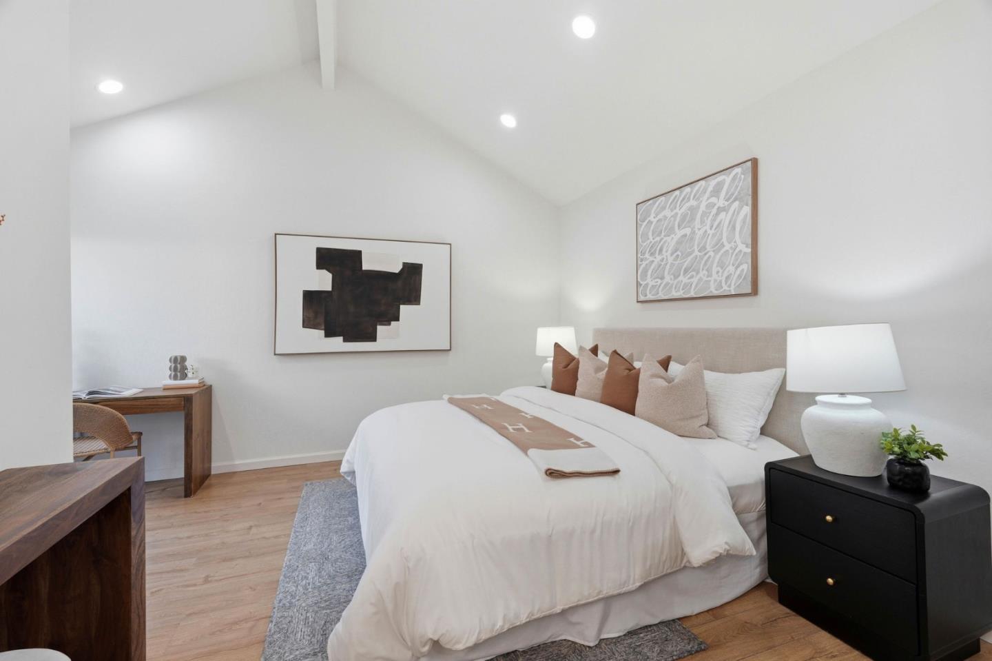 Detail Gallery Image 19 of 36 For 5893 Manorwood Ct, San Jose,  CA 95129 - 2 Beds | 2 Baths