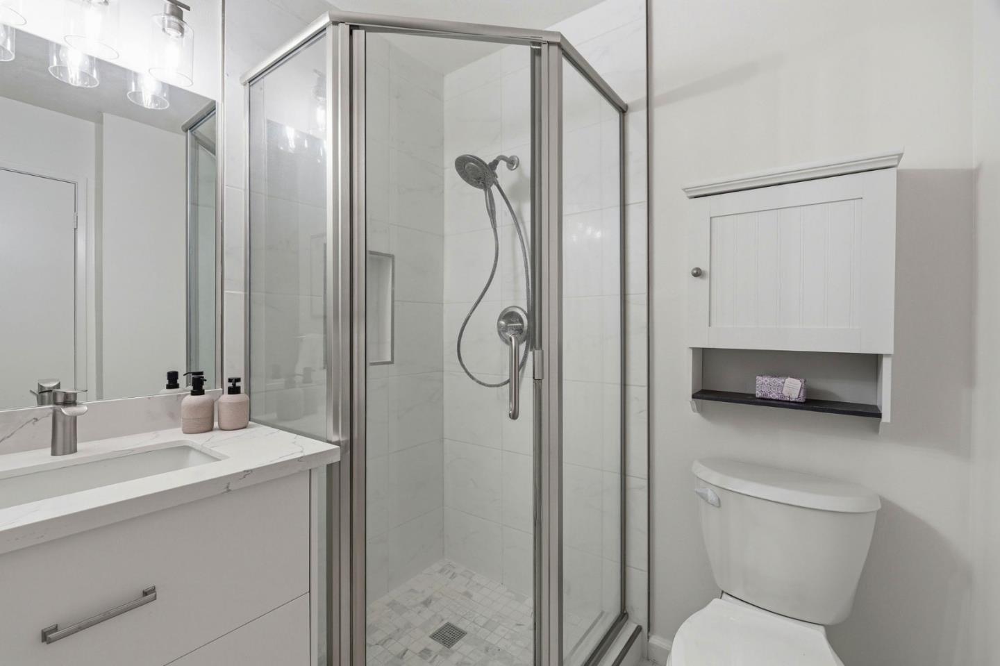 Detail Gallery Image 23 of 36 For 5893 Manorwood Ct, San Jose,  CA 95129 - 2 Beds | 2 Baths