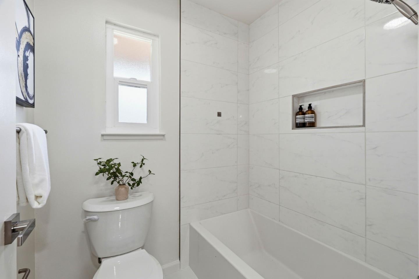 Detail Gallery Image 24 of 36 For 5893 Manorwood Ct, San Jose,  CA 95129 - 2 Beds | 2 Baths