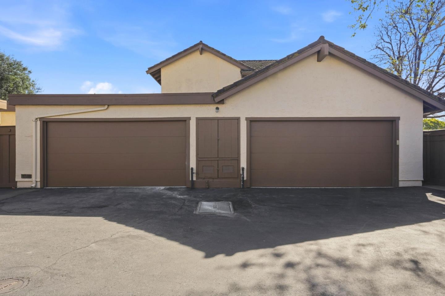 Detail Gallery Image 32 of 36 For 5893 Manorwood Ct, San Jose,  CA 95129 - 2 Beds | 2 Baths