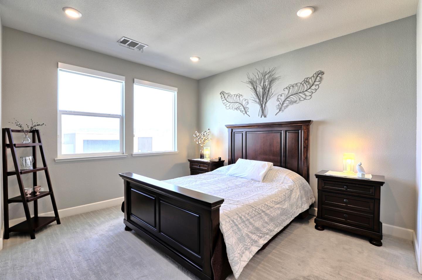 Detail Gallery Image 23 of 53 For 2980 Henry Miller Pl #4,  San Jose,  CA 95136 - 3 Beds | 3/1 Baths