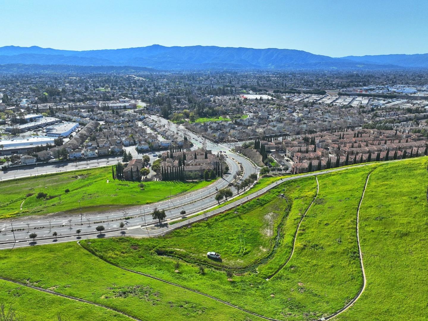 Detail Gallery Image 39 of 53 For 2980 Henry Miller Pl #4,  San Jose,  CA 95136 - 3 Beds | 3/1 Baths
