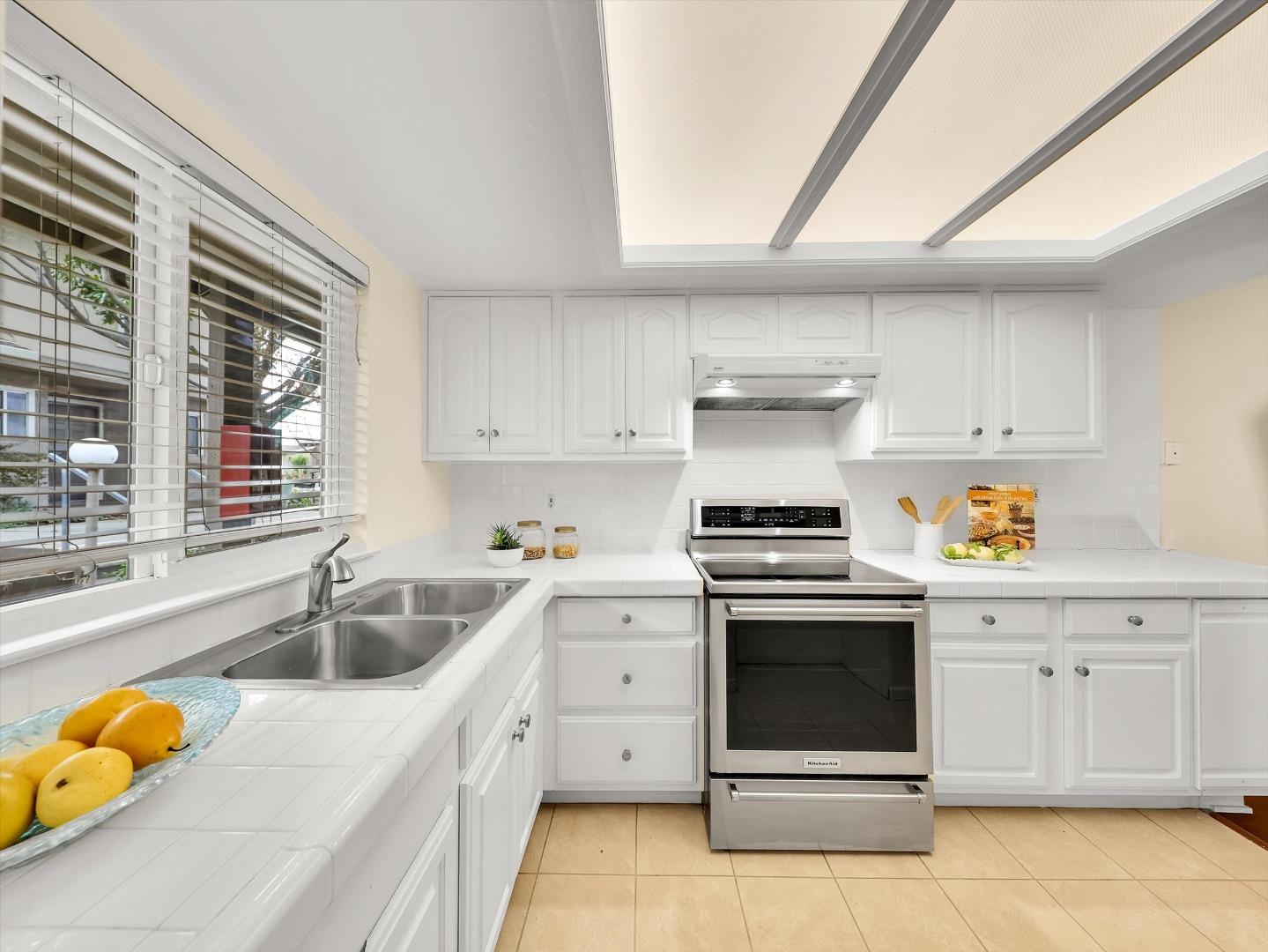 Photo #2: ML82032618 Listing: Photo #2