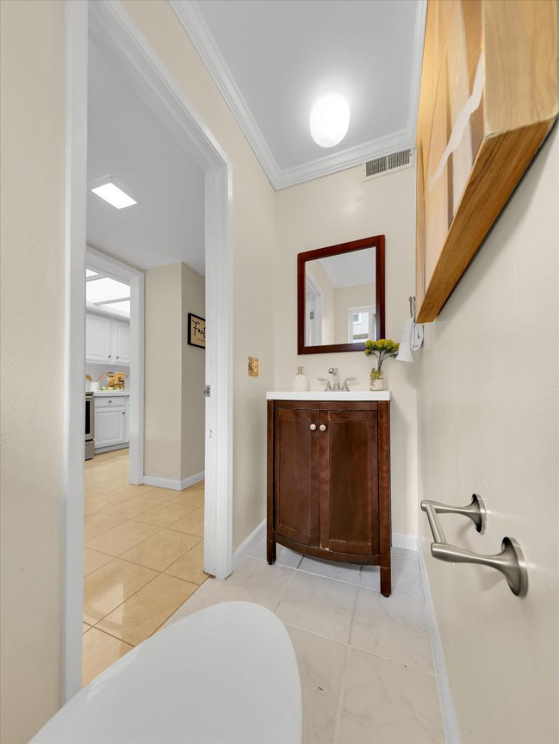 Photo #6: ML82032618 Listing: Photo #6