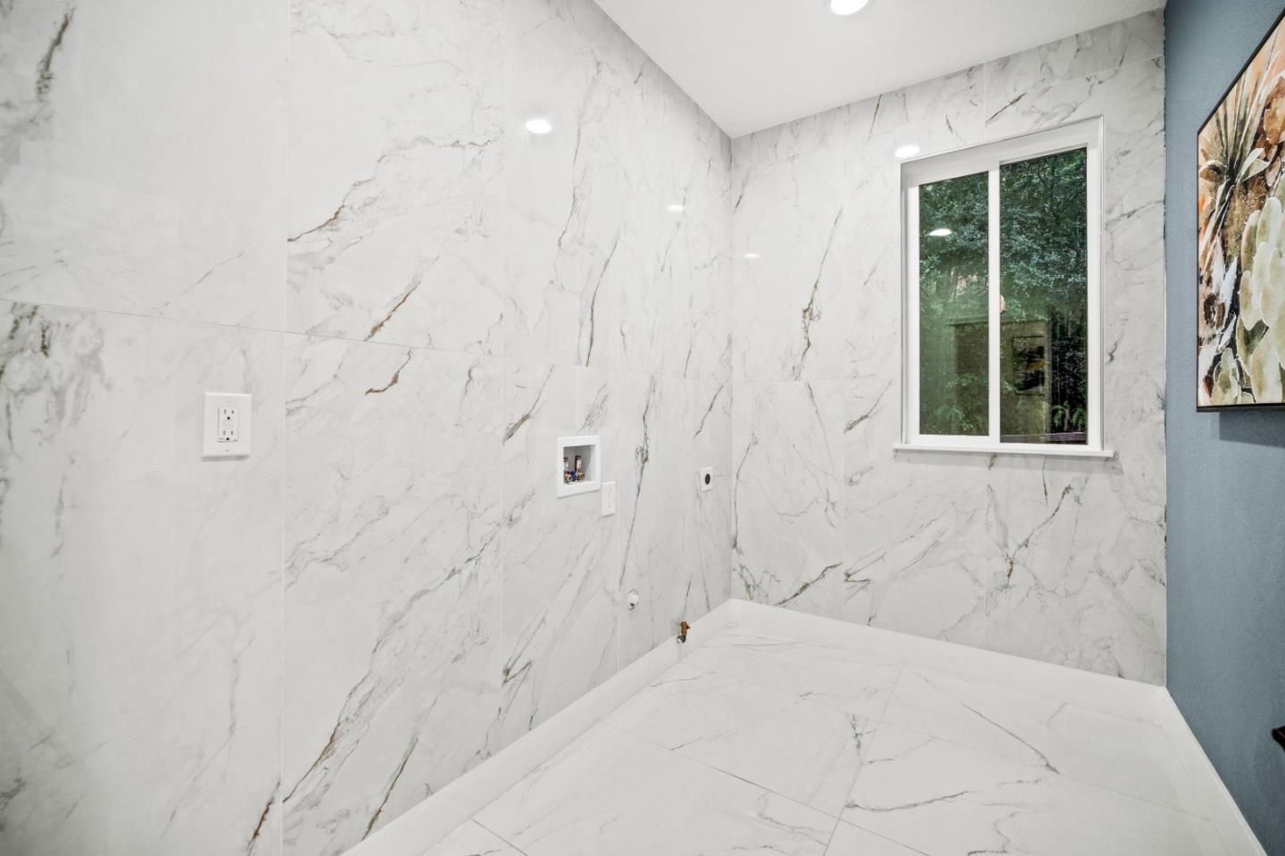 Detail Gallery Image 14 of 32 For 255 Brookside Dr, Boulder Creek,  CA 95006 - 4 Beds | 2/1 Baths
