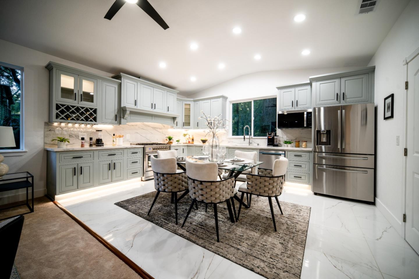 Detail Gallery Image 2 of 32 For 255 Brookside Dr, Boulder Creek,  CA 95006 - 4 Beds | 2/1 Baths