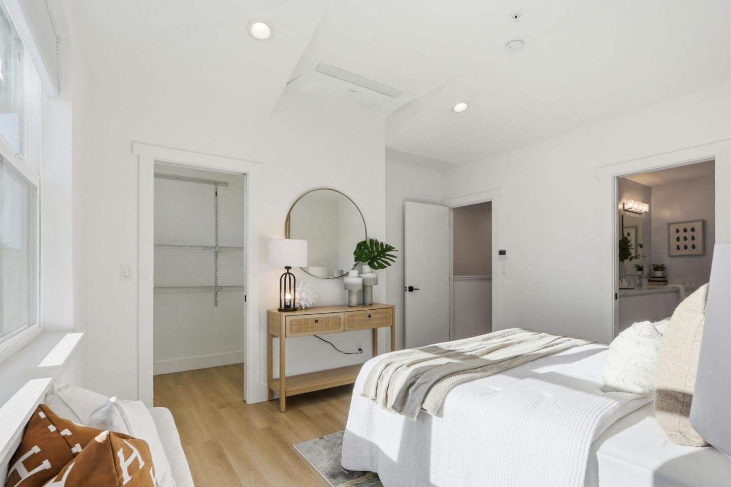 Photo #28: ML82032620 Listing: Photo #28