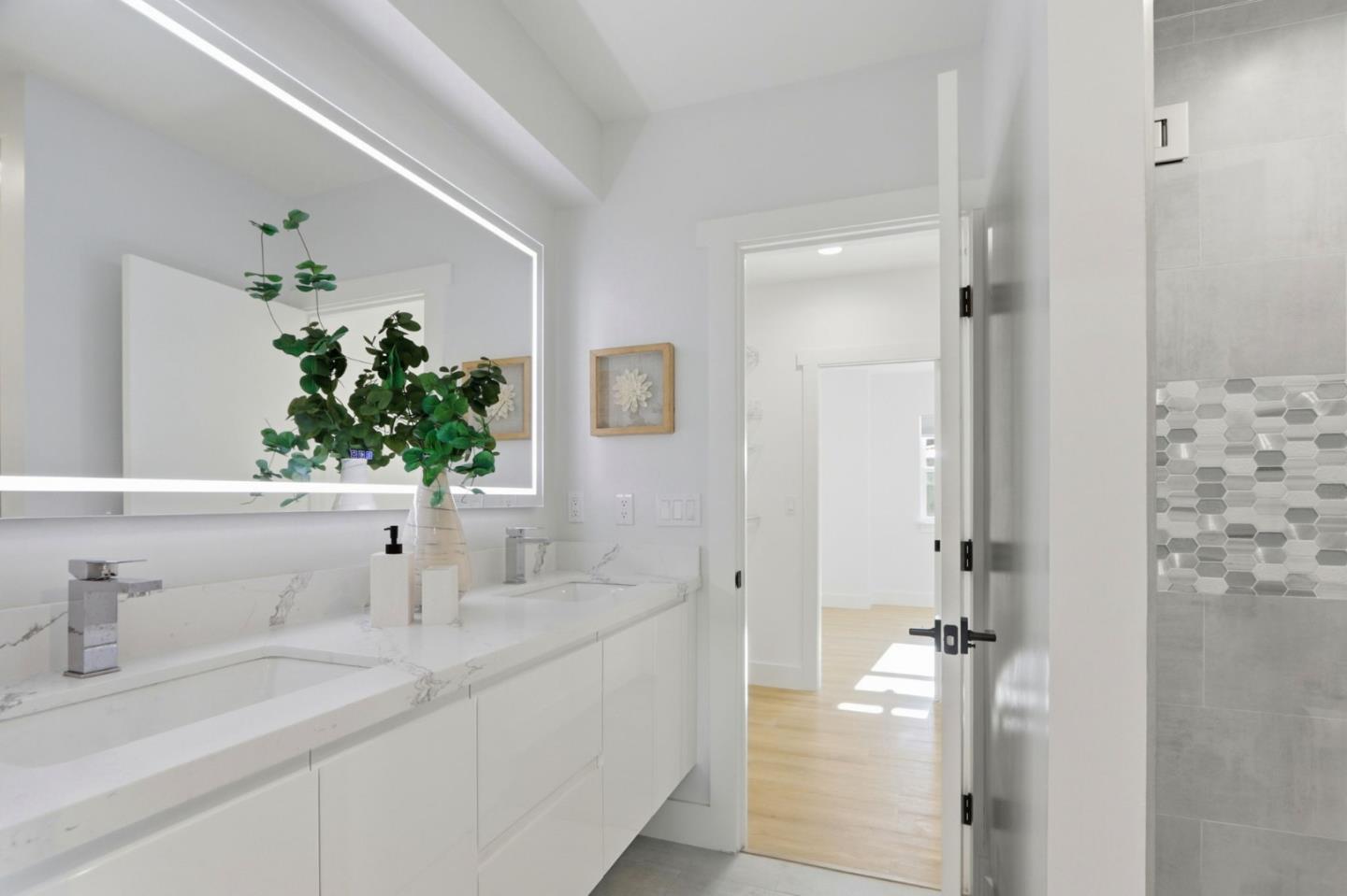 Photo #32: ML82032620 Listing: Photo #32