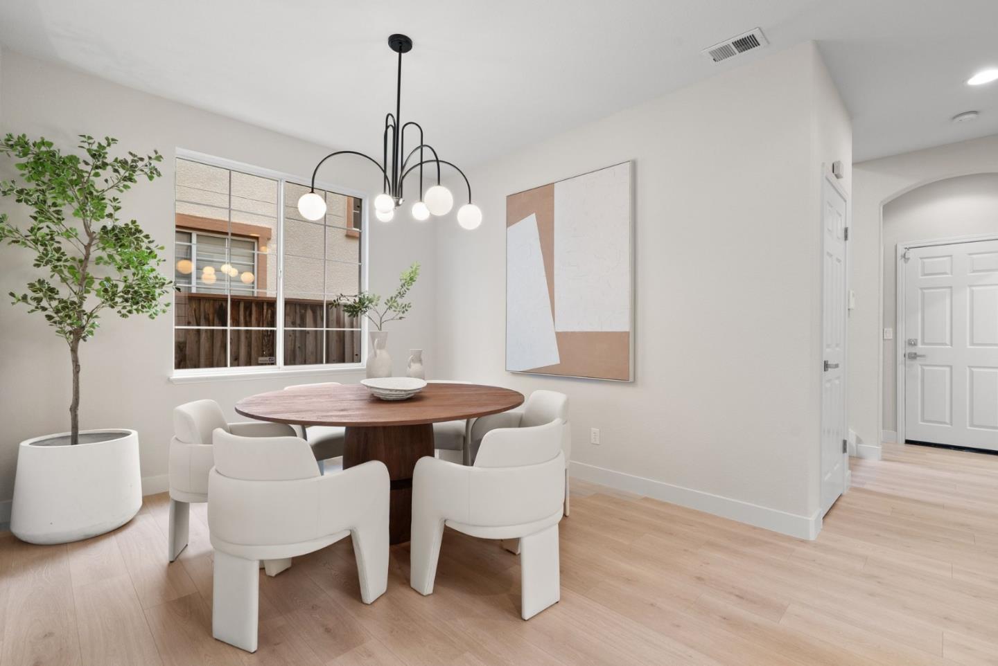 Detail Gallery Image 11 of 66 For 4720 Cheeney St, Santa Clara,  CA 95054 - 4 Beds | 3 Baths