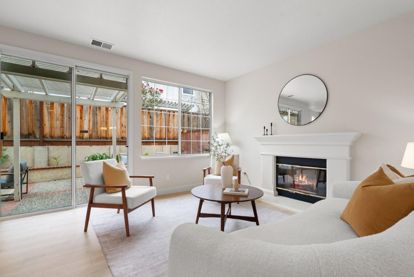 Detail Gallery Image 13 of 66 For 4720 Cheeney St, Santa Clara,  CA 95054 - 4 Beds | 3 Baths