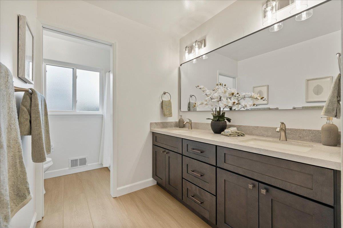 Detail Gallery Image 22 of 36 For 14000 Jerries Dr, Saratoga,  CA 95070 - 3 Beds | 2/1 Baths