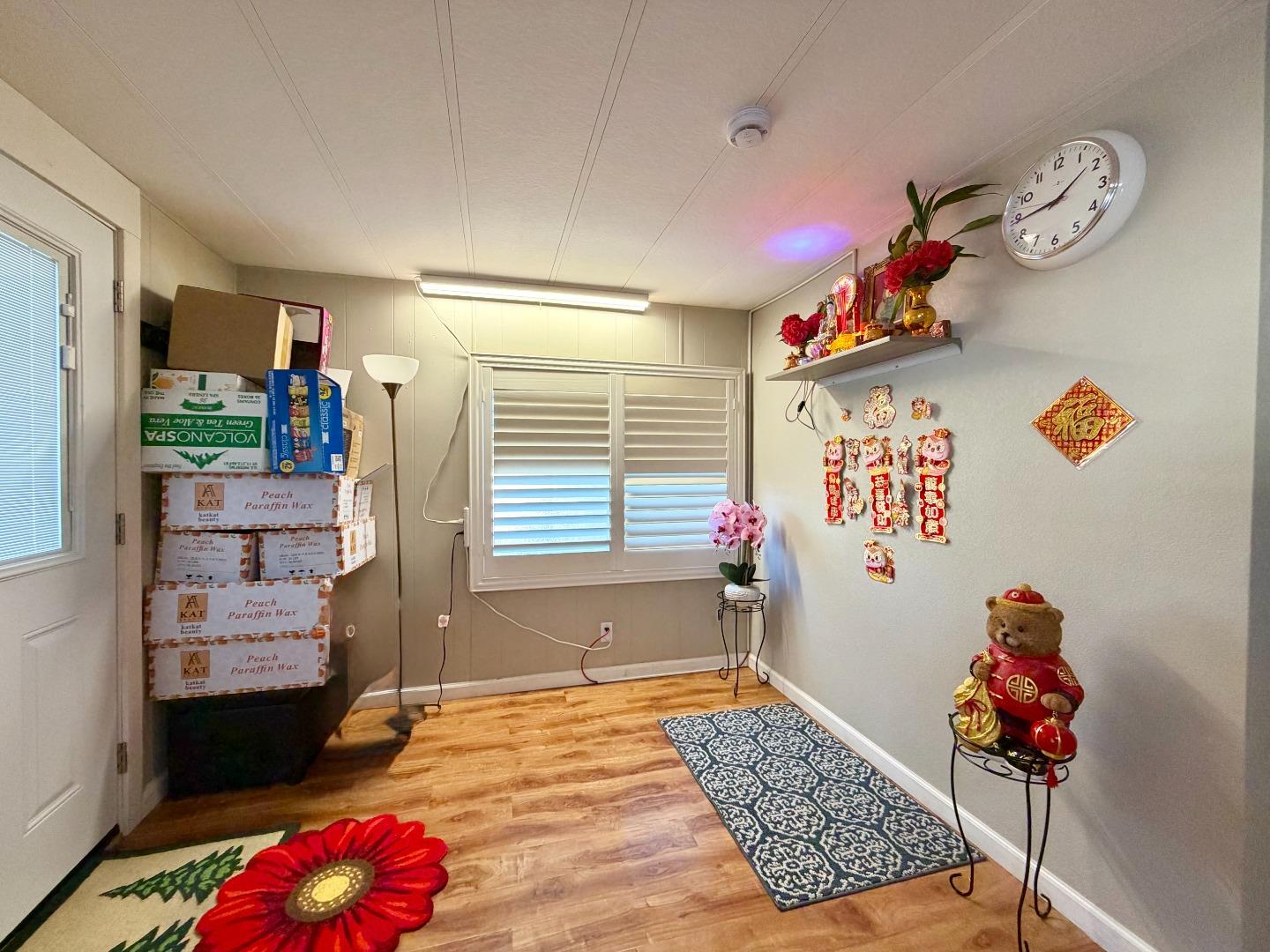 Detail Gallery Image 2 of 11 For 411 Lewis Rd #301,  San Jose,  CA 95111 - 2 Beds | 2 Baths