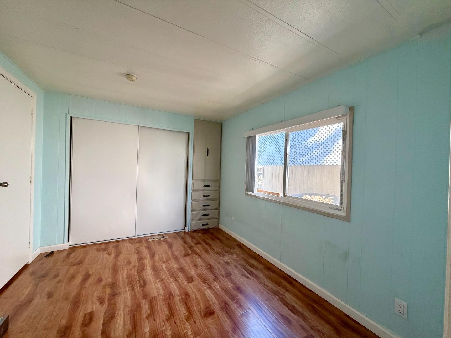 Detail Gallery Image 9 of 11 For 411 Lewis Rd #301,  San Jose,  CA 95111 - 2 Beds | 2 Baths