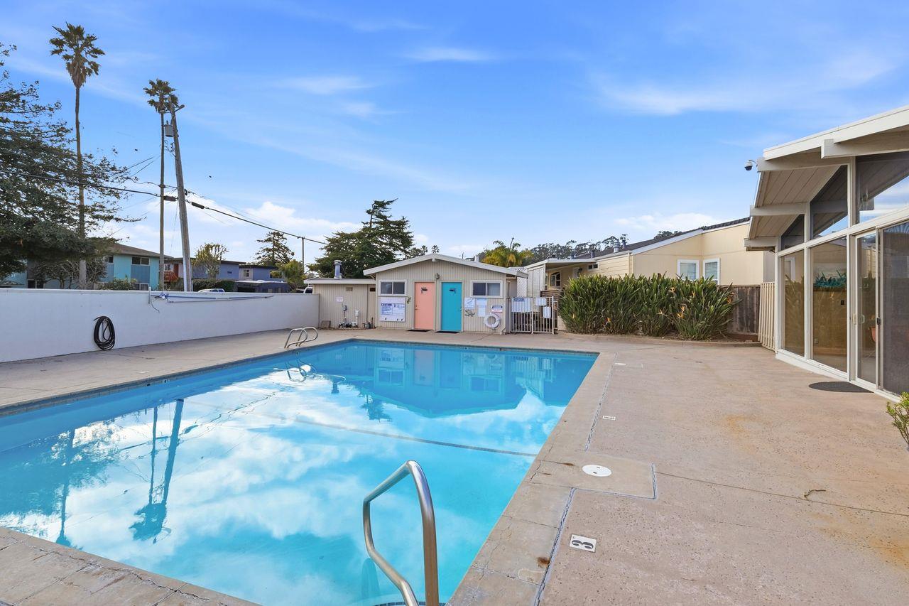 Detail Gallery Image 22 of 30 For 1555 Merrill St #61,  Santa Cruz,  CA 95062 - 1 Beds | 1 Baths