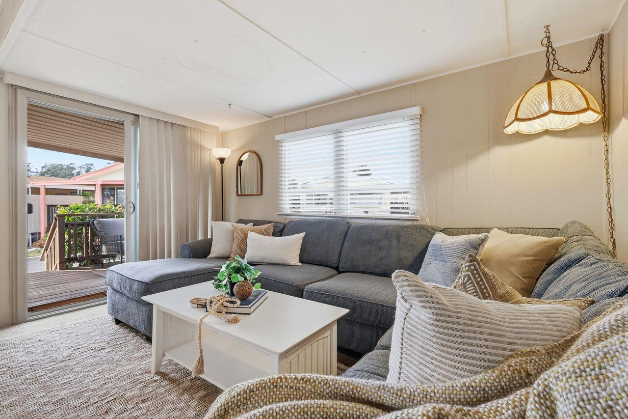 Detail Gallery Image 7 of 30 For 1555 Merrill St #61,  Santa Cruz,  CA 95062 - 1 Beds | 1 Baths