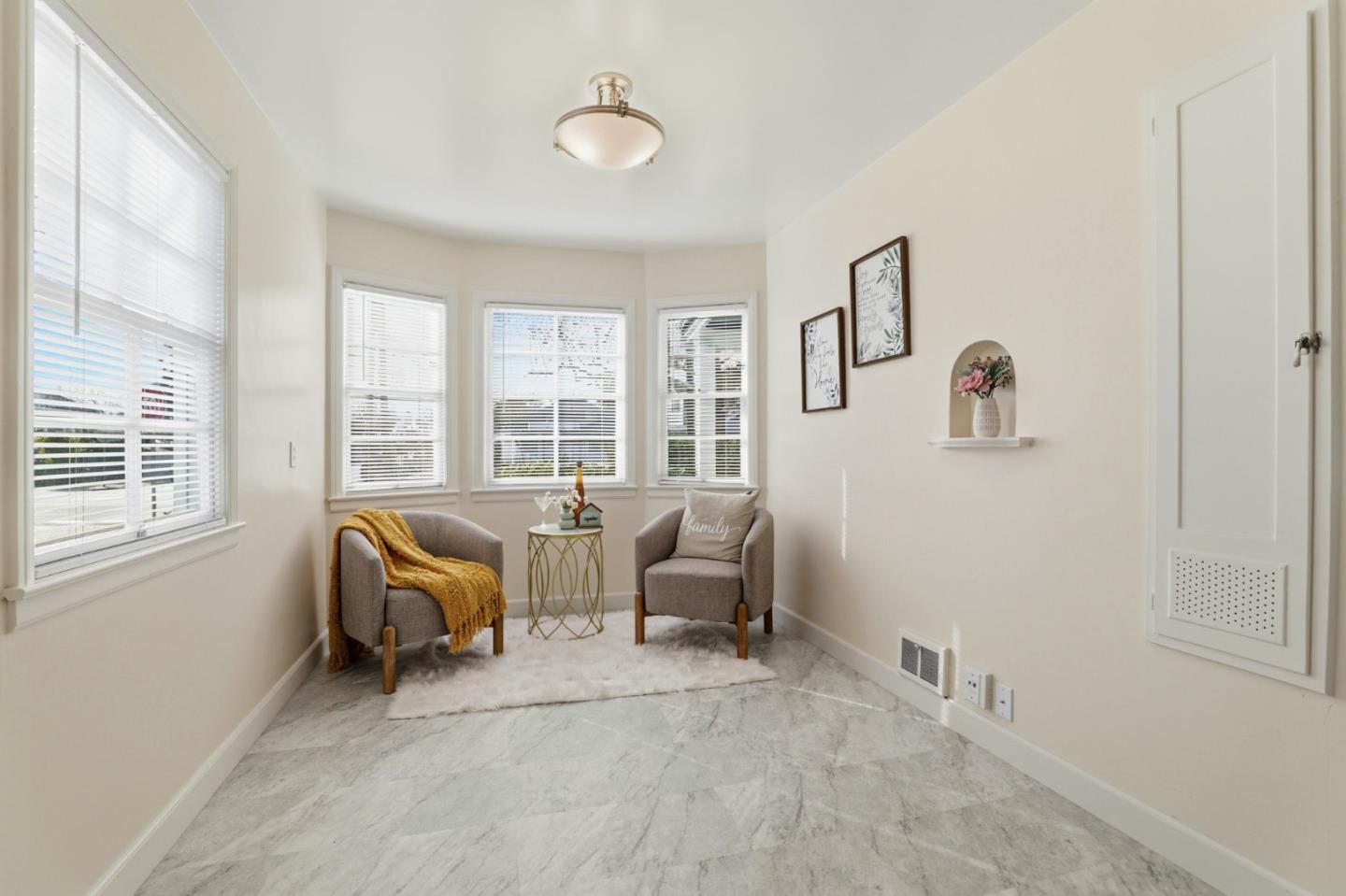 Detail Gallery Image 12 of 37 For 894 S 10th St, San Jose,  CA 95112 - 2 Beds | 1 Baths