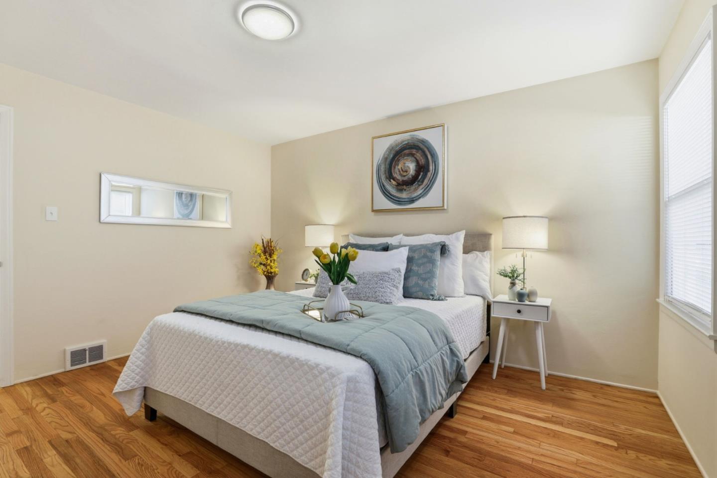 Detail Gallery Image 21 of 37 For 894 S 10th St, San Jose,  CA 95112 - 2 Beds | 1 Baths