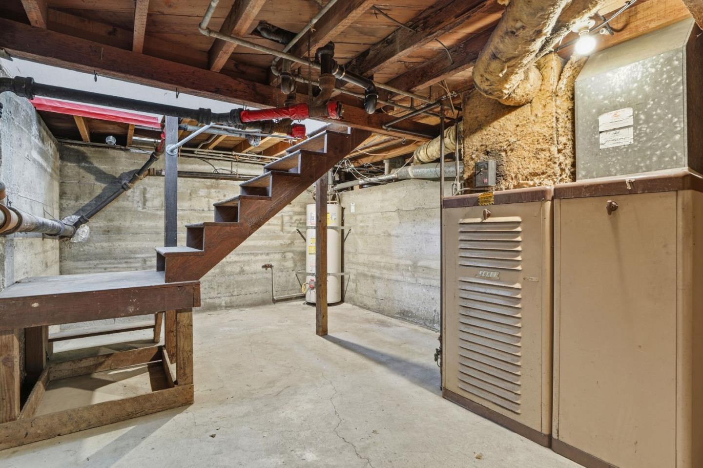 Detail Gallery Image 29 of 37 For 894 S 10th St, San Jose,  CA 95112 - 2 Beds | 1 Baths