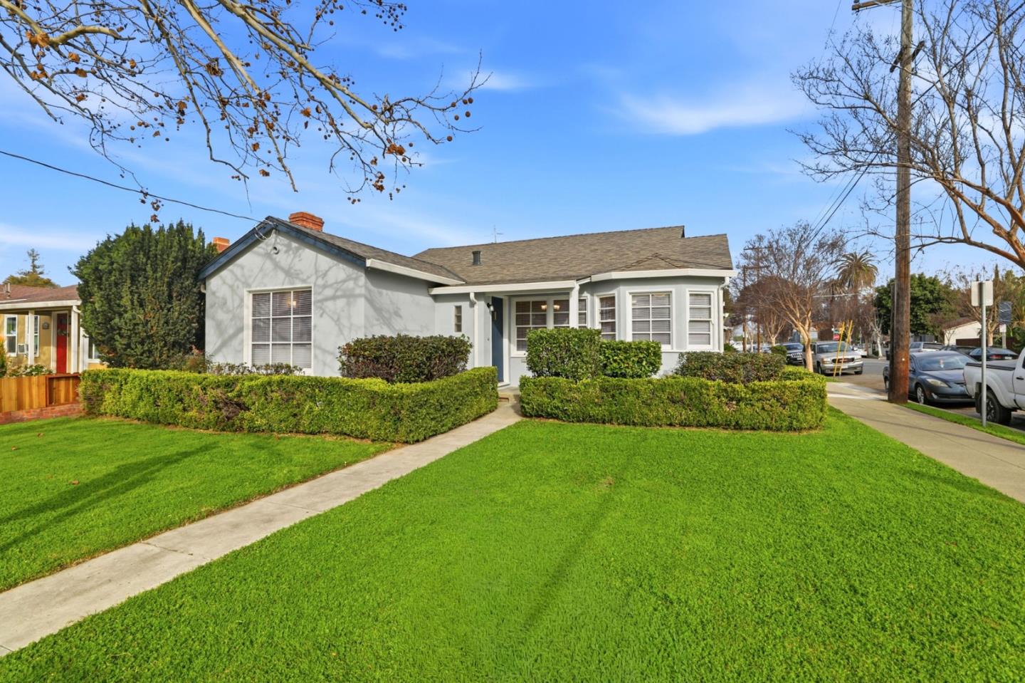 Detail Gallery Image 4 of 37 For 894 S 10th St, San Jose,  CA 95112 - 2 Beds | 1 Baths