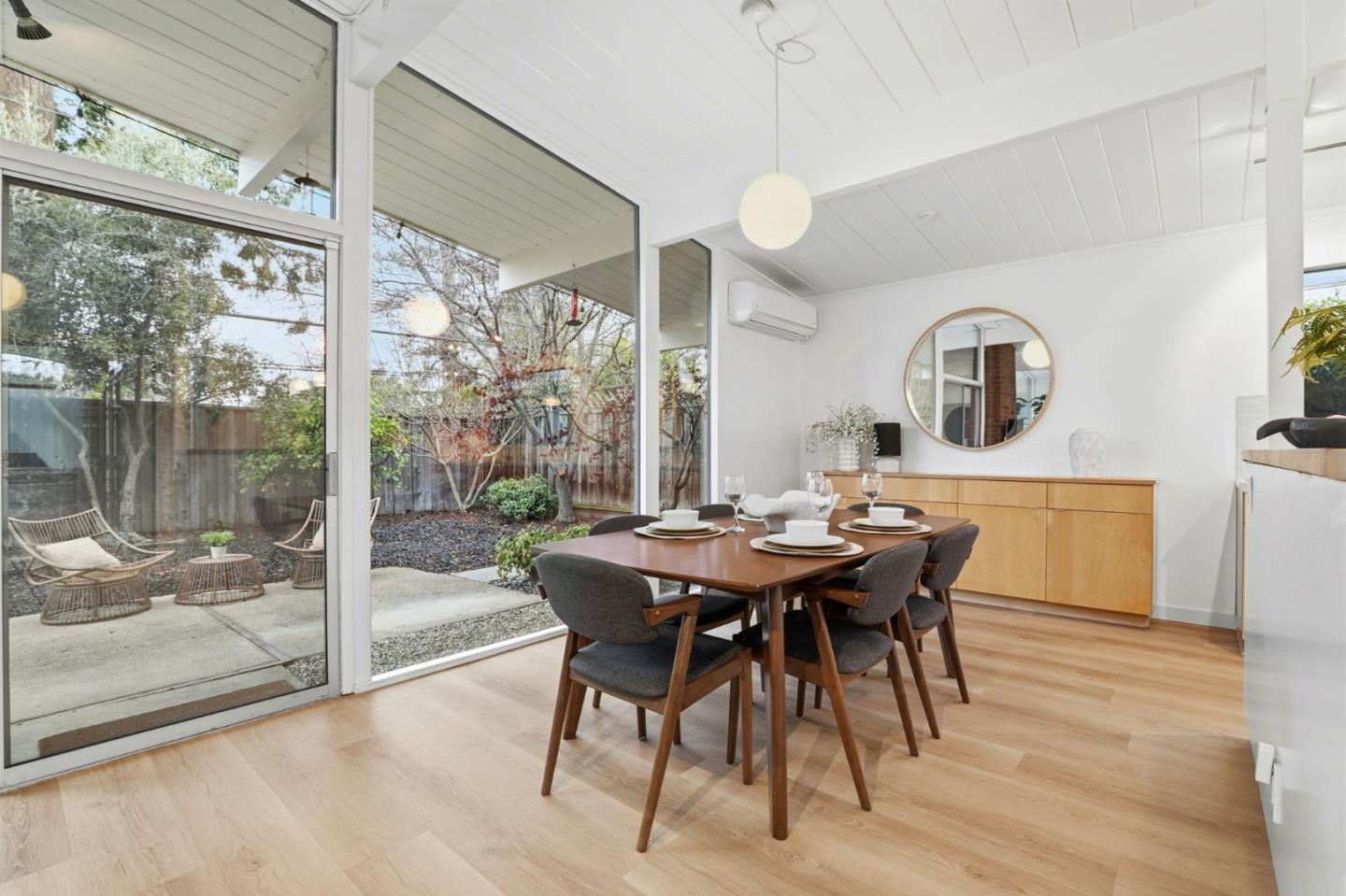 Detail Gallery Image 17 of 36 For 6179 Shadygrove Dr, Cupertino,  CA 95014 - 4 Beds | 2 Baths